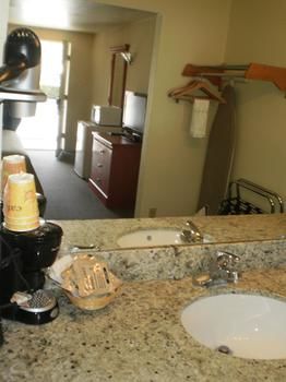 Main Motel - An Independent Magnuson Hotel อีลี ภายนอก รูปภาพ